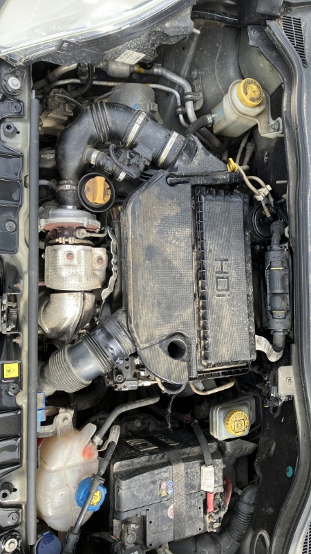 Porte laterale gauche pour PEUGEOT BIPPER Porte laterale gauche pour PEUGEOT BIPPER