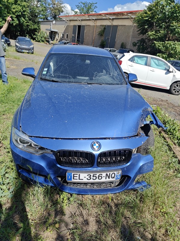 Ecran GPS pour BMW SERIE 3 F30 PHASE 1 Ecran GPS pour BMW SERIE 3 F30 PHASE 1