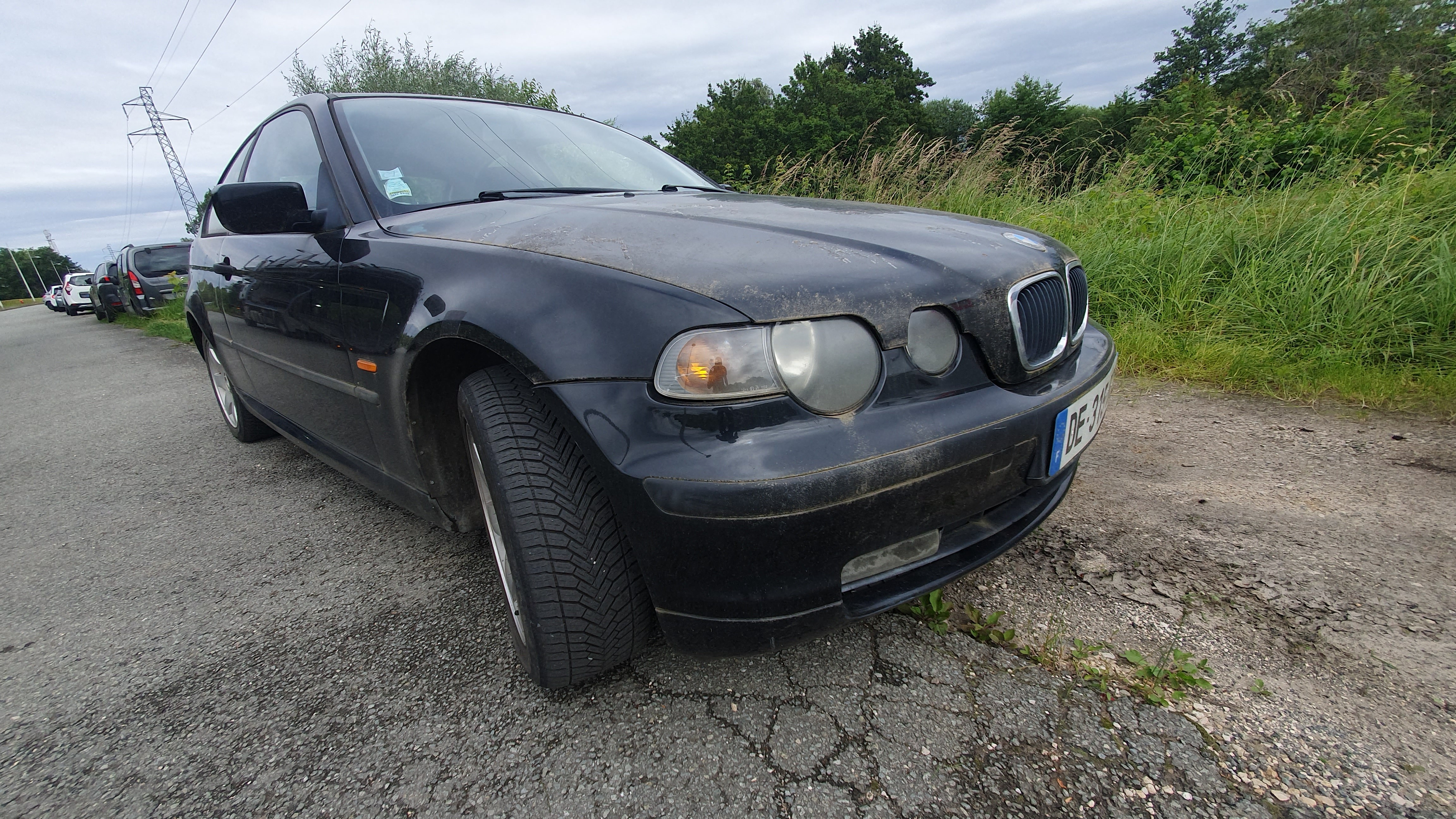 Aile avant gauche pour BMW SERIE 3 E46 COMPACT PHASE 1 Aile avant gauche pour BMW SERIE 3 E46 COMPACT PHASE 1
