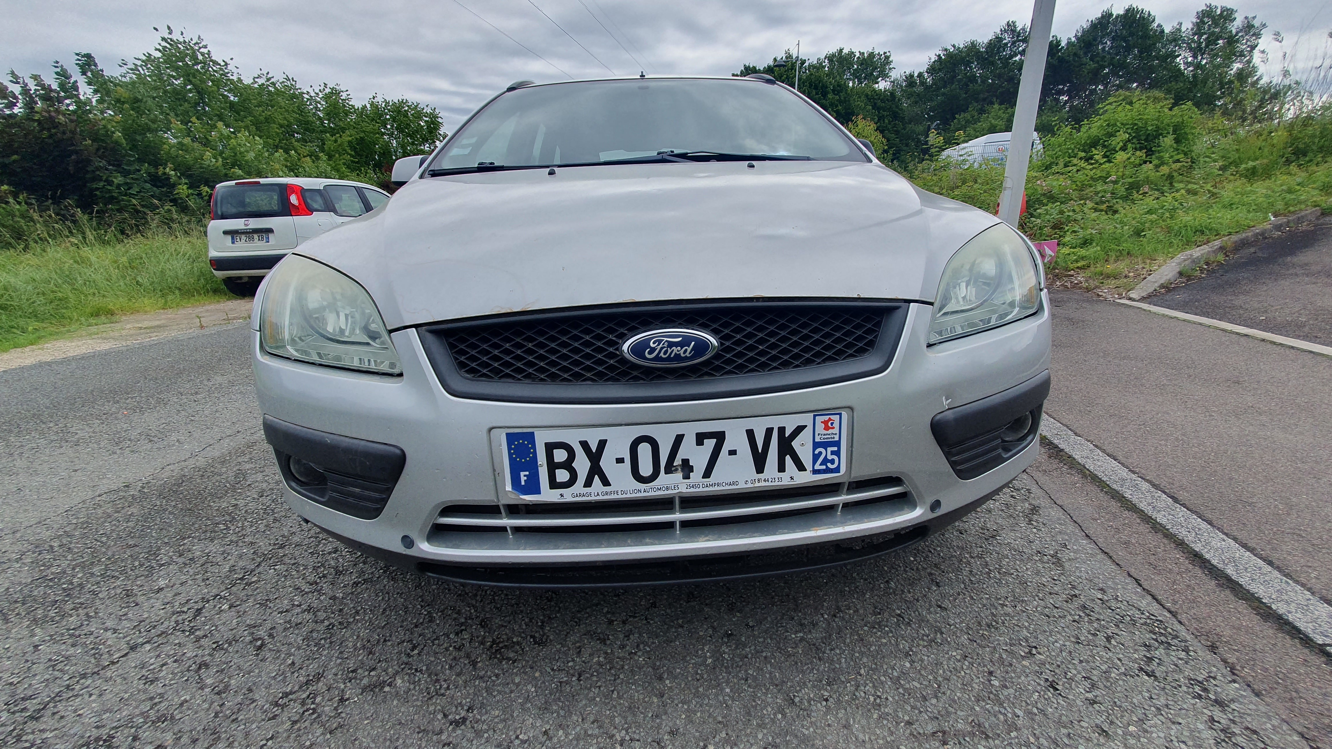 Pivot de moyeu avant droit pour FORD FOCUS 2 PHASE 1 BREAK Pivot de moyeu avant droit pour FORD FOCUS 2 PHASE 1 BREAK