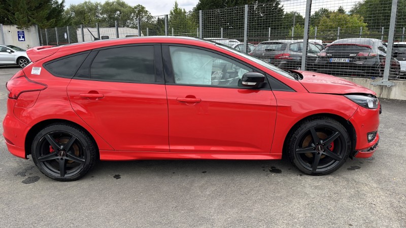 Renfort pare choc arriere (traverse) pour FORD FOCUS 3 PHASE 2 Renfort pare choc arriere (traverse) pour FORD FOCUS 3 PHASE 2