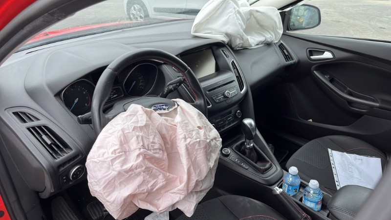 Renfort pare choc arriere (traverse) pour FORD FOCUS 3 PHASE 2 Renfort pare choc arriere (traverse) pour FORD FOCUS 3 PHASE 2