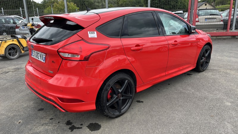 Renfort pare choc arriere (traverse) pour FORD FOCUS 3 PHASE 2 Renfort pare choc arriere (traverse) pour FORD FOCUS 3 PHASE 2