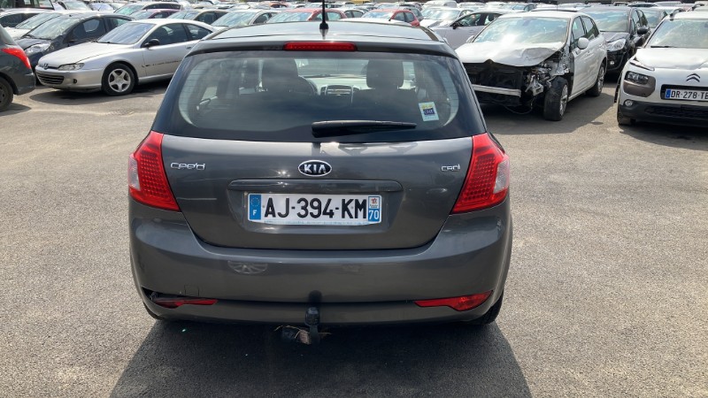 Cardan gauche (transmission) pour KIA CEE-D 1 PHASE 2 Cardan gauche (transmission) pour KIA CEE-D 1 PHASE 2
