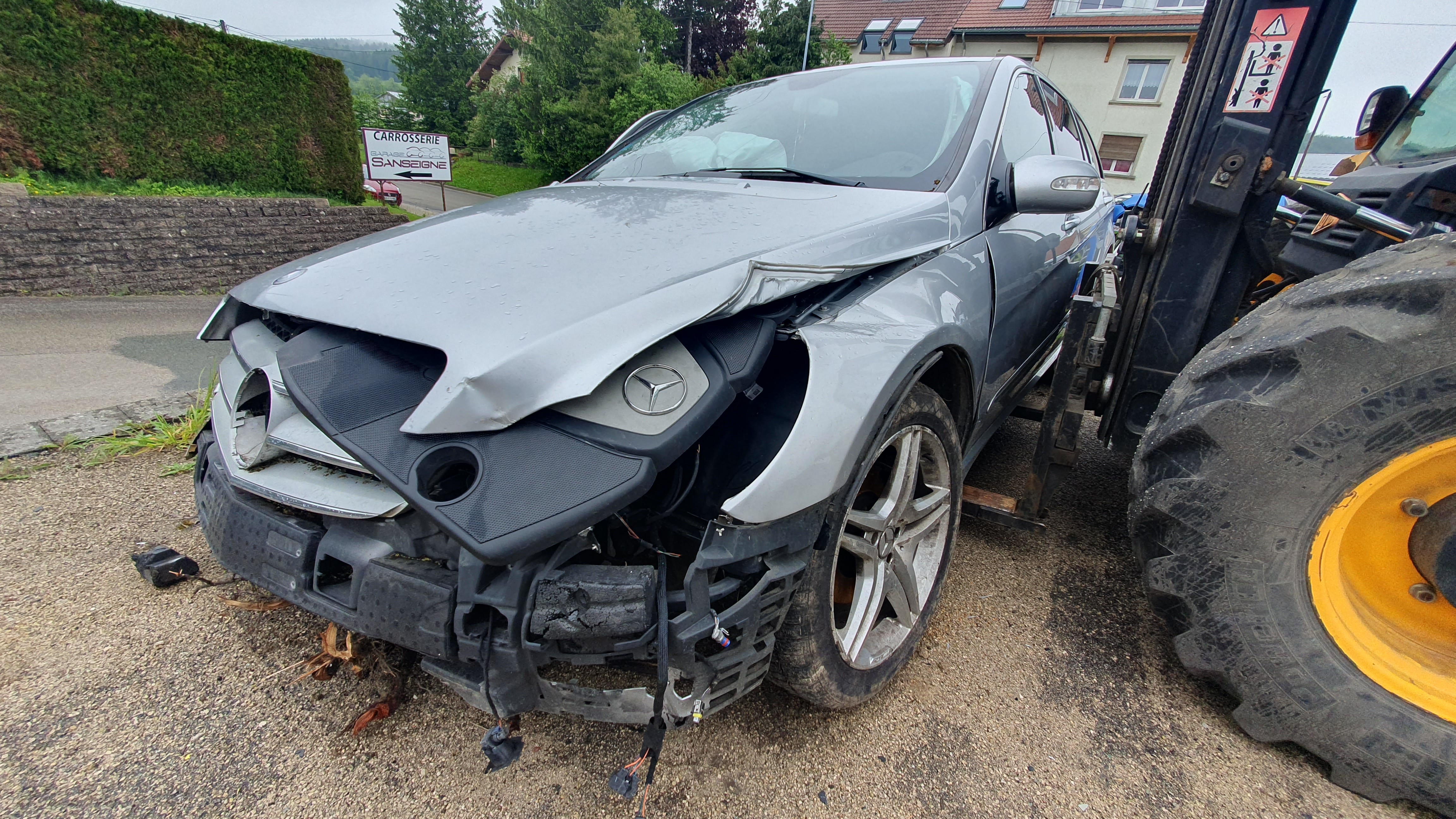 Leve vitre electrique arriere gauche pour MERCEDES CLASSE R 251 PHASE 1 BREAK Leve vitre electrique arriere gauche pour MERCEDES CLASSE R 251 PHASE 1 BREAK