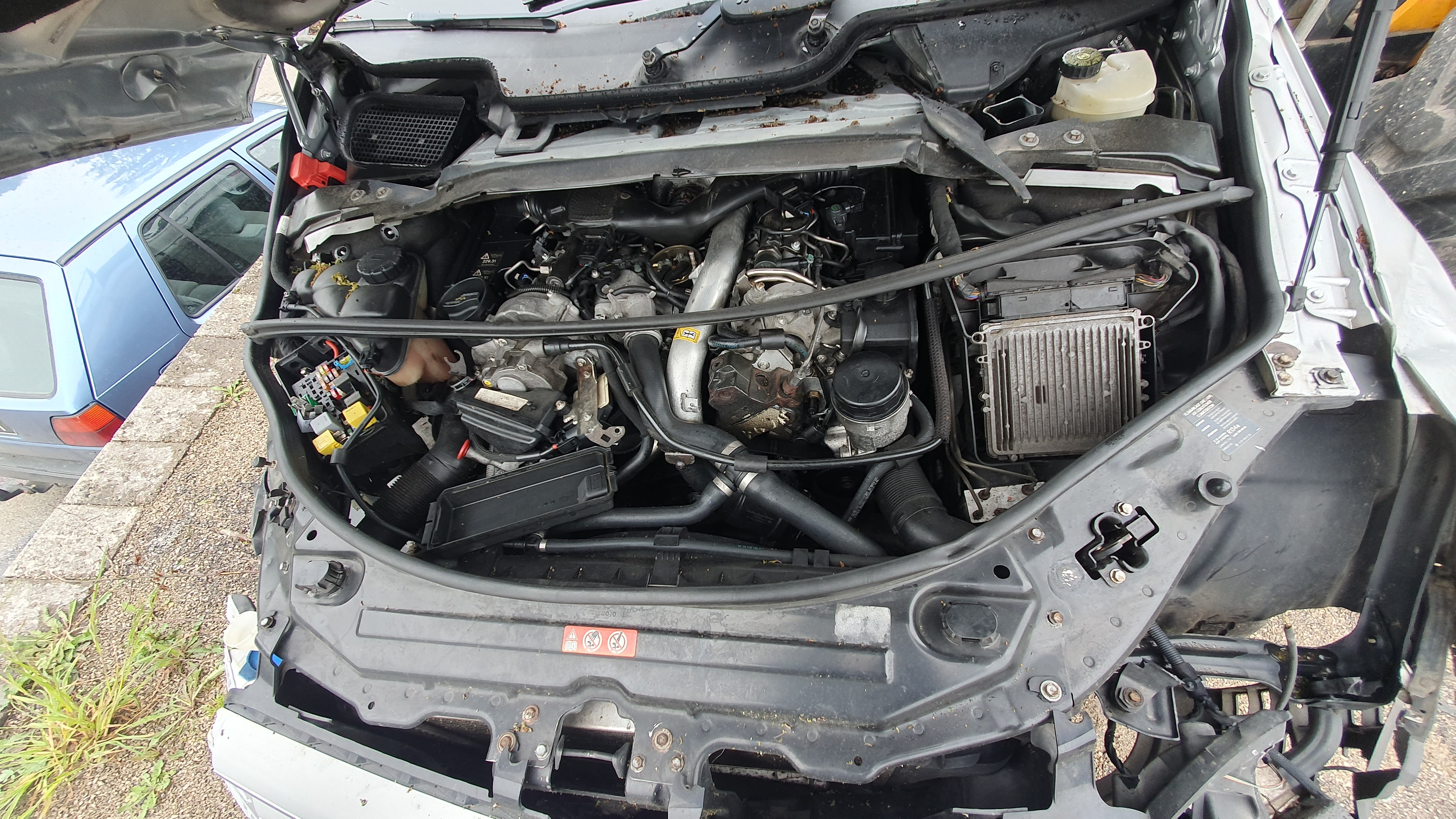 Leve vitre electrique arriere gauche pour MERCEDES CLASSE R 251 PHASE 1 BREAK Leve vitre electrique arriere gauche pour MERCEDES CLASSE R 251 PHASE 1 BREAK
