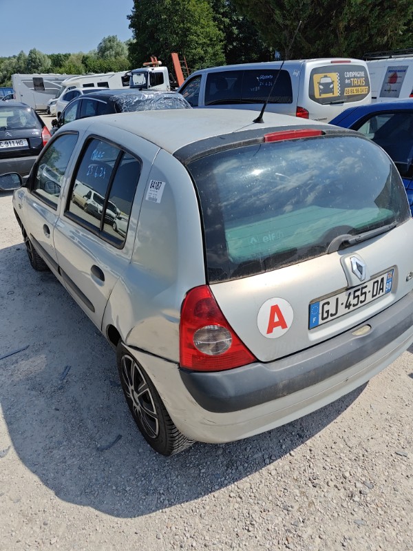 Mot. essuie glace avant pour RENAULT CLIO 2 PHASE 2 Mot. essuie glace avant pour RENAULT CLIO 2 PHASE 2