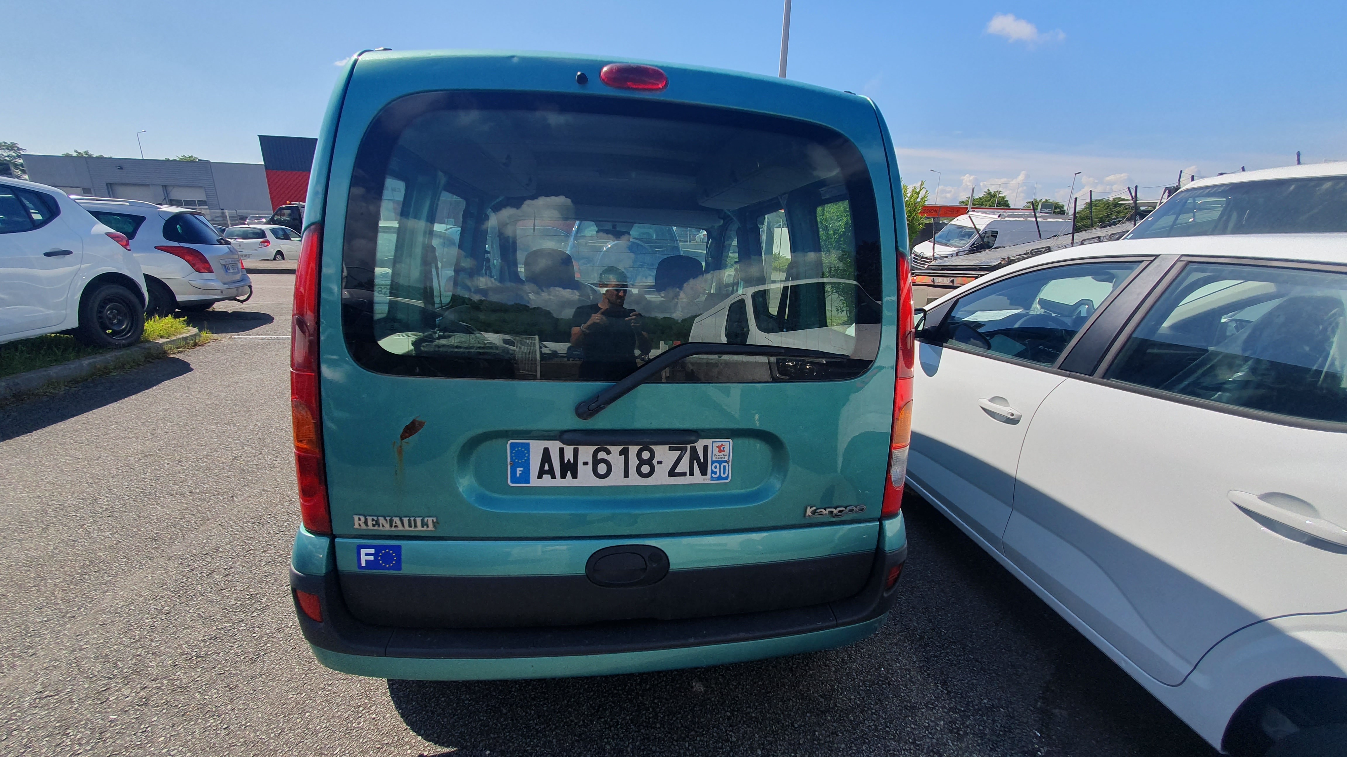 Mot. essuie glace avant pour RENAULT KANGOO 1 PHASE 2 Mot. essuie glace avant pour RENAULT KANGOO 1 PHASE 2