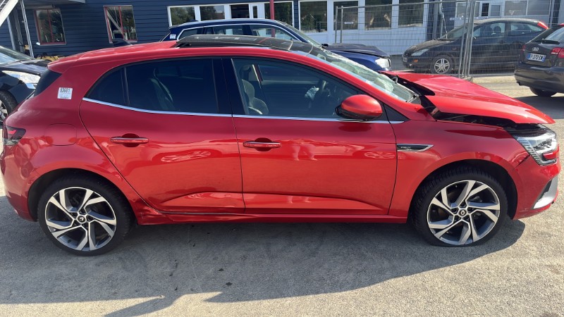 Panneau de porte arriere gauche pour RENAULT MEGANE 4 PHASE 2 Panneau de porte arriere gauche pour RENAULT MEGANE 4 PHASE 2