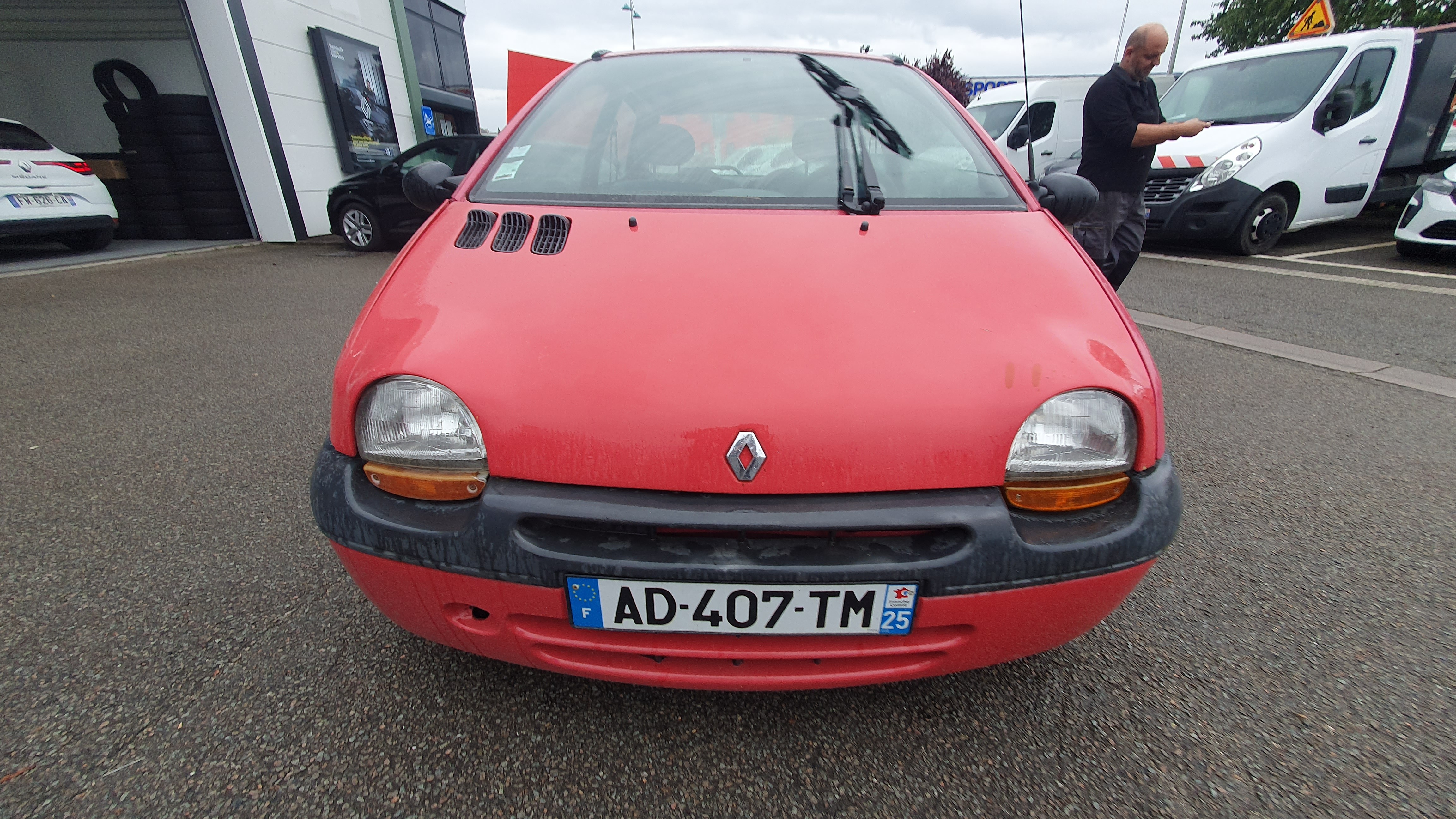 Optique avant principal gauche (feux)(phare) pour RENAULT TWINGO I Optique avant principal gauche (feux)(phare) pour RENAULT TWINGO I