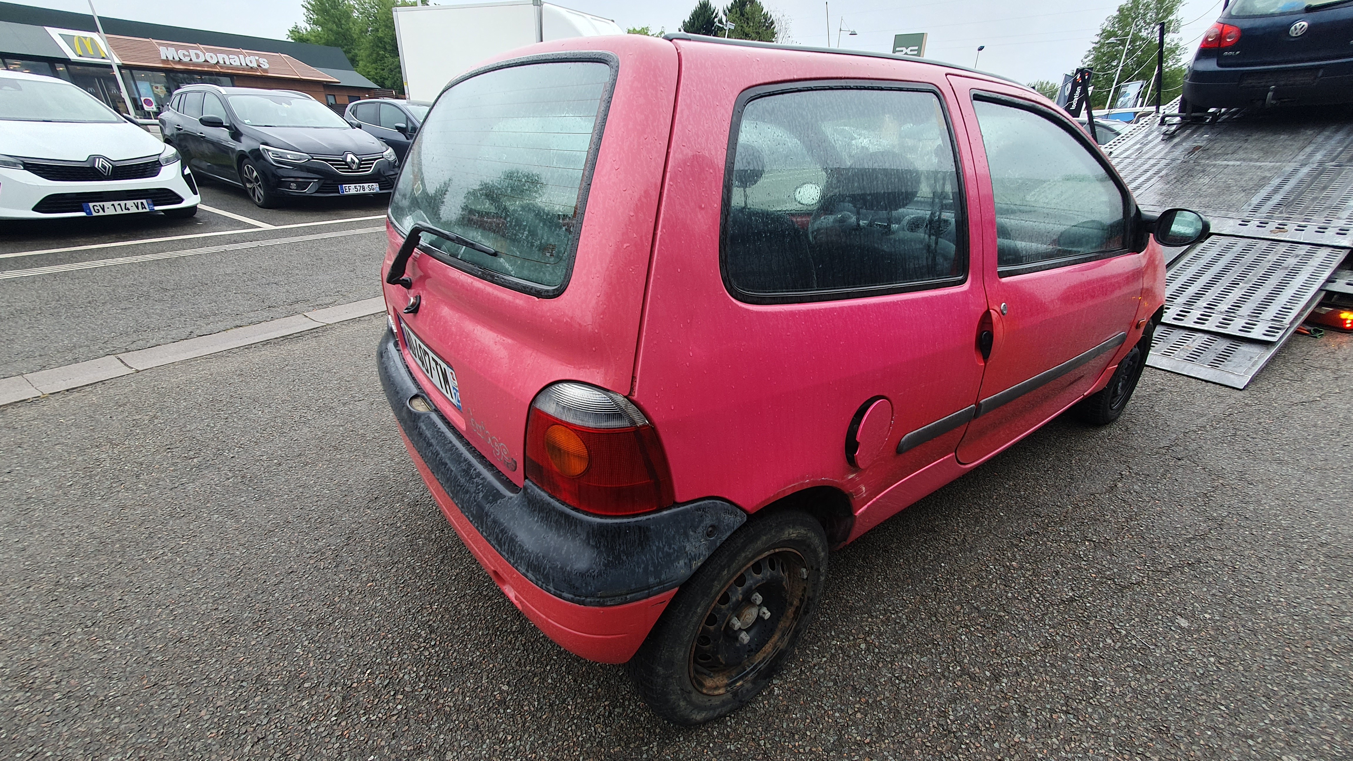 Optique avant principal gauche (feux)(phare) pour RENAULT TWINGO I Optique avant principal gauche (feux)(phare) pour RENAULT TWINGO I