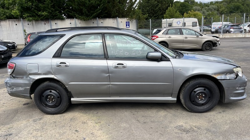 Cardan droit (transmission) pour SUBARU IMPREZA 1 PHASE 5 BREAK Cardan droit (transmission) pour SUBARU IMPREZA 1 PHASE 5 BREAK
