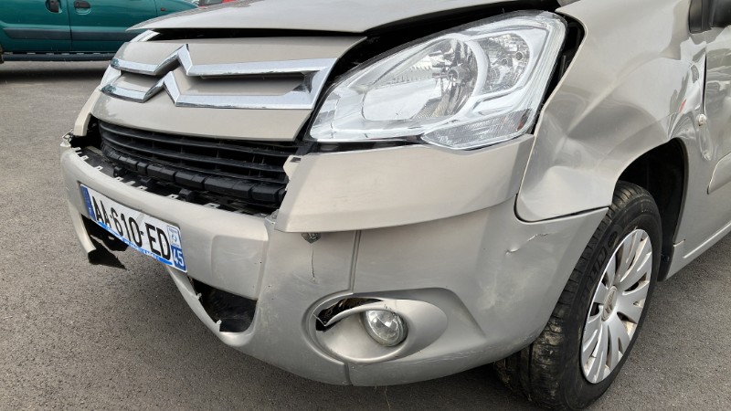 Serrure avant droit pour CITROEN BERLINGO 2 PHASE 1 Serrure avant droit pour CITROEN BERLINGO 2 PHASE 1