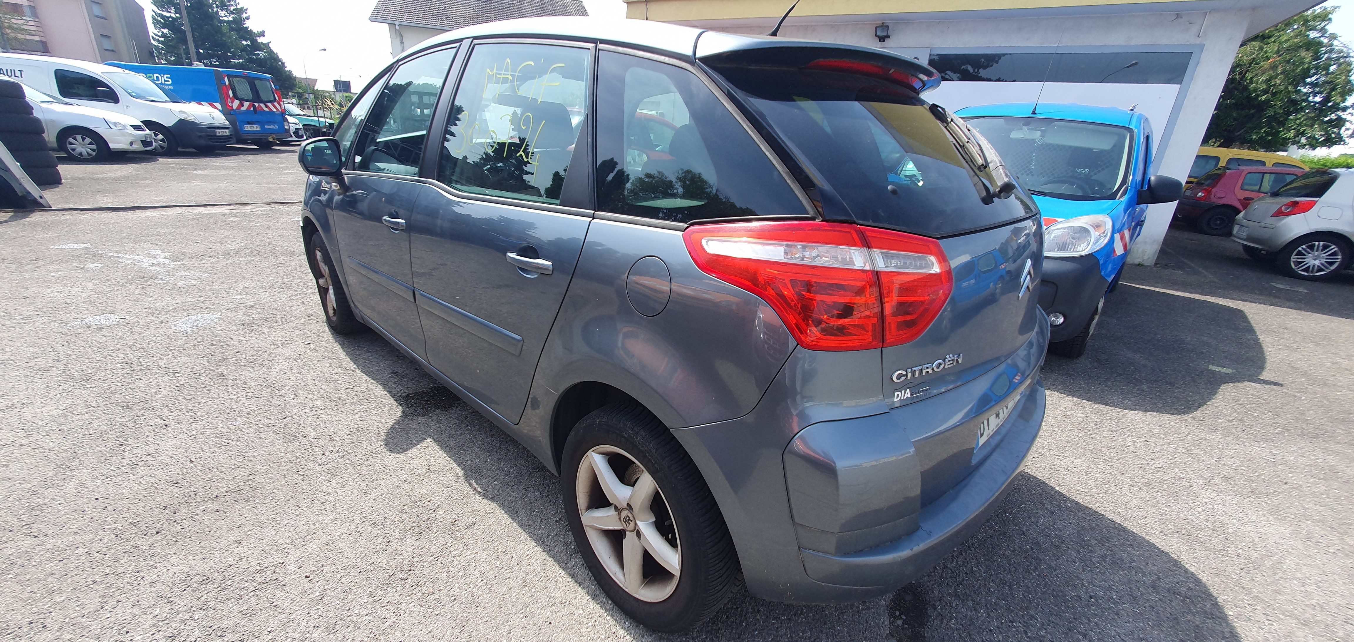 Mot. essuie glace avant gauche pour CITROEN C4 PICASSO 1 Mot. essuie glace avant gauche pour CITROEN C4 PICASSO 1