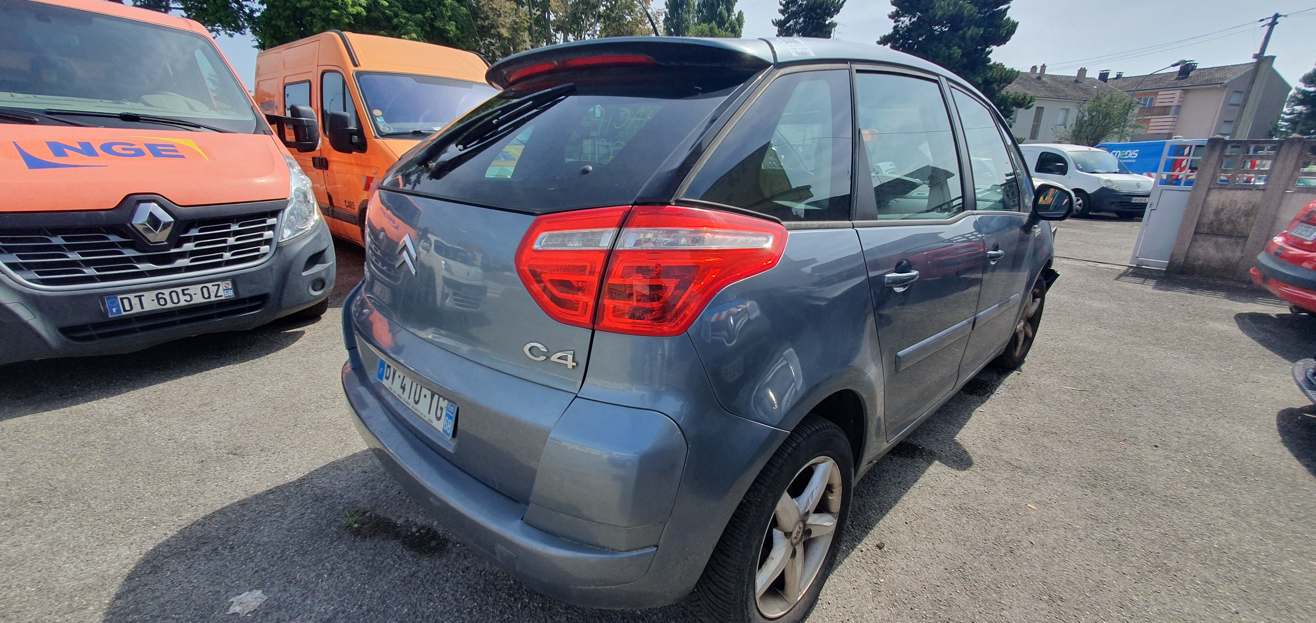 Mot. essuie glace avant gauche pour CITROEN C4 PICASSO 1 Mot. essuie glace avant gauche pour CITROEN C4 PICASSO 1