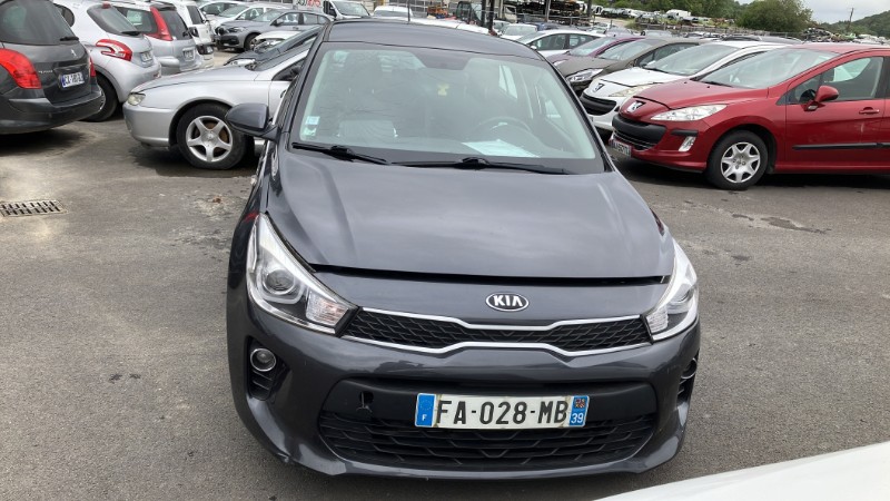 Cardan gauche (transmission) pour KIA RIO 4 PHASE 1 Cardan gauche (transmission) pour KIA RIO 4 PHASE 1