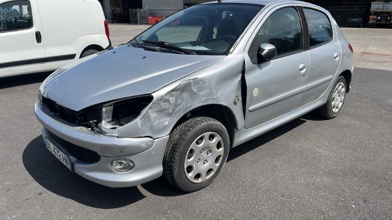 Platine feu arriere gauche pour PEUGEOT 206 PHASE 2 Platine feu arriere gauche pour PEUGEOT 206 PHASE 2