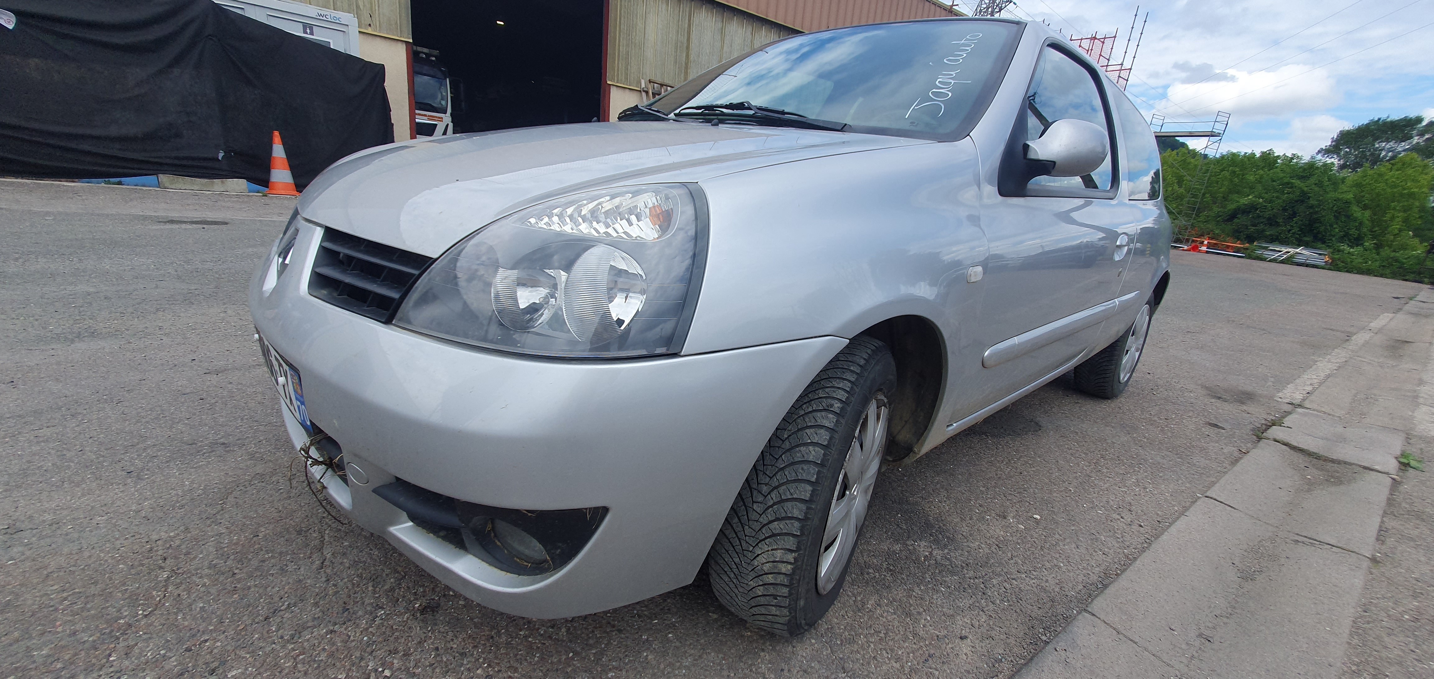 Volant pour RENAULT CLIO 2 CAMPUS PHASE 1 Volant pour RENAULT CLIO 2 CAMPUS PHASE 1