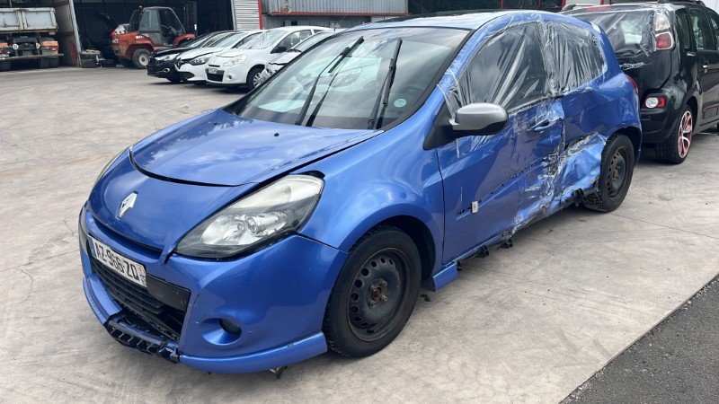 Appui tete avant pour RENAULT CLIO 3 PHASE 2 Appui tete avant pour RENAULT CLIO 3 PHASE 2