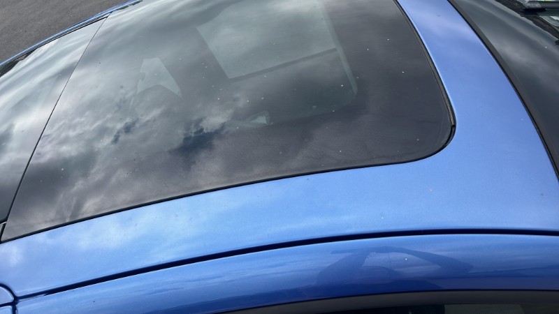 Appui tete avant pour RENAULT CLIO 3 PHASE 2 Appui tete avant pour RENAULT CLIO 3 PHASE 2
