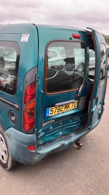 Echangeur air (Intercooler) pour RENAULT KANGOO 1 PHASE 1 Echangeur air (Intercooler) pour RENAULT KANGOO 1 PHASE 1