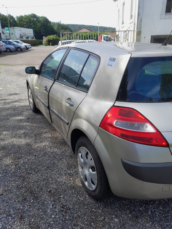 Optique avant principal droit (feux)(phare) pour RENAULT MEGANE 2 PHASE 2 Optique avant principal droit (feux)(phare) pour RENAULT MEGANE 2 PHASE 2