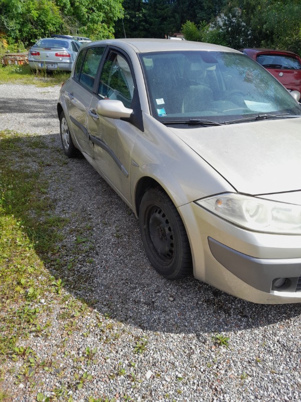 Optique avant principal droit (feux)(phare) pour RENAULT MEGANE 2 PHASE 2 Optique avant principal droit (feux)(phare) pour RENAULT MEGANE 2 PHASE 2