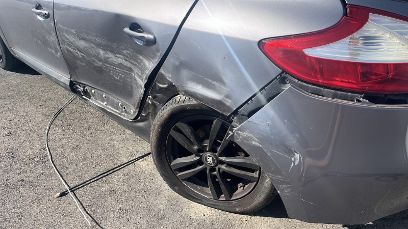 Afficheur pour RENAULT MEGANE 3 PHASE 3 Afficheur pour RENAULT MEGANE 3 PHASE 3