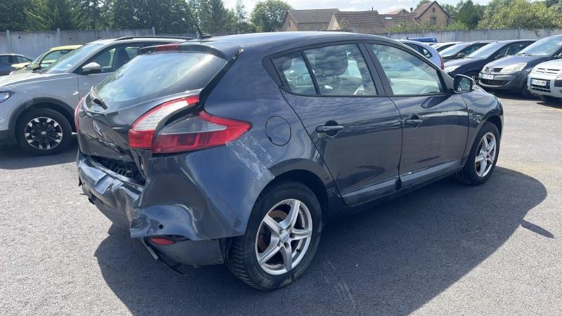 Mot. essuie glace avant pour RENAULT MEGANE 3 PHASE 1 Mot. essuie glace avant pour RENAULT MEGANE 3 PHASE 1