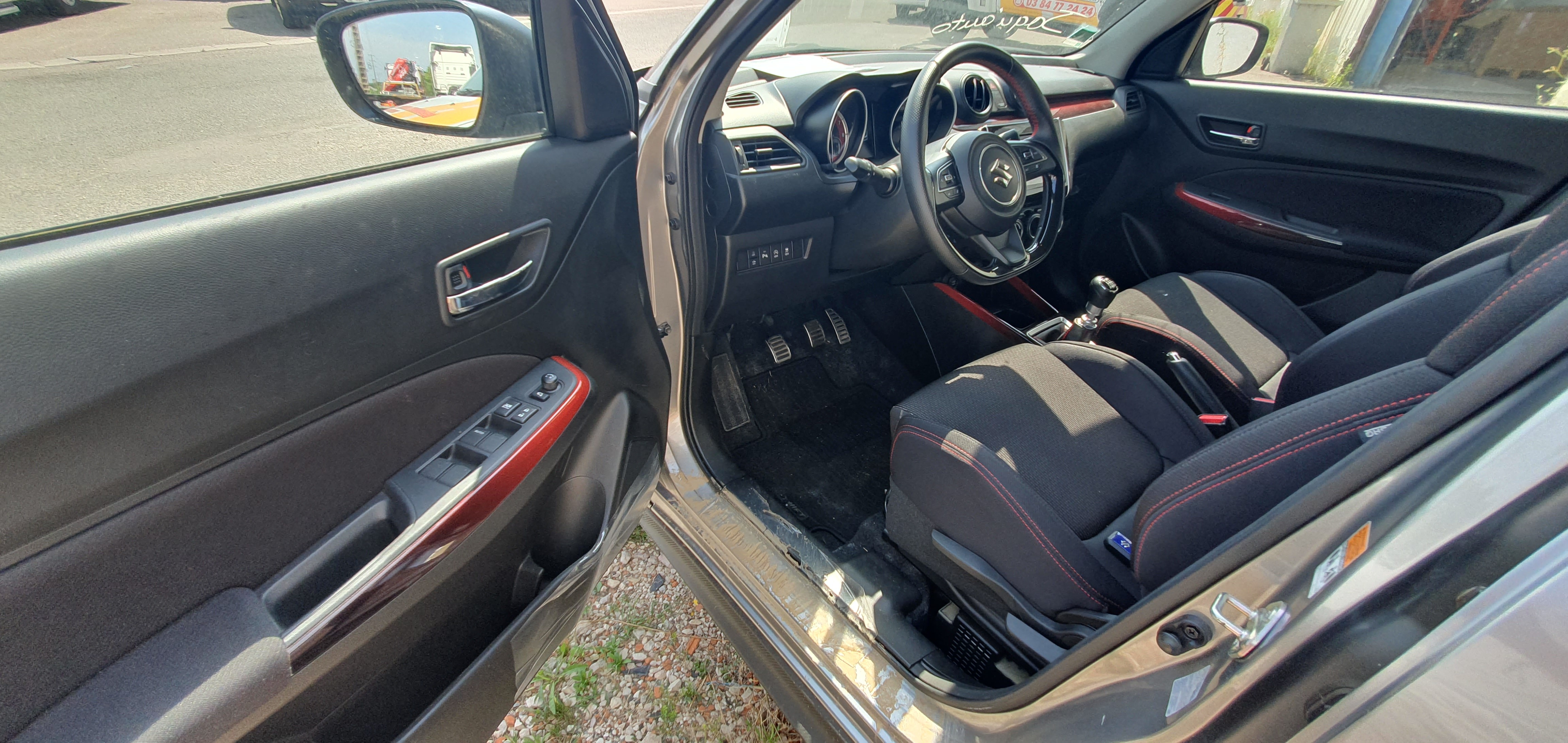 Module électronique pour SUZUKI SWIFT 5 Module électronique pour SUZUKI SWIFT 5