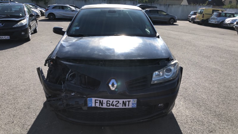 Paire de disques avant (freinage) pour RENAULT MEGANE 2 PHASE 2 Paire de disques avant (freinage) pour RENAULT MEGANE 2 PHASE 2