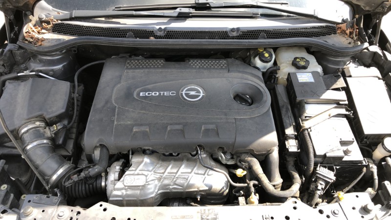 Volant pour OPEL ASTRA J SPORTS TOURER PHASE 1 BREAK Volant pour OPEL ASTRA J SPORTS TOURER PHASE 1 BREAK