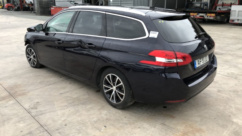 Vitre arriere gauche pour PEUGEOT 308 2 SW PHASE 1 BREAK Vitre arriere gauche pour PEUGEOT 308 2 SW PHASE 1 BREAK