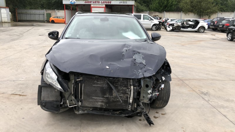 Vitre arriere gauche pour PEUGEOT 308 2 SW PHASE 1 BREAK Vitre arriere gauche pour PEUGEOT 308 2 SW PHASE 1 BREAK