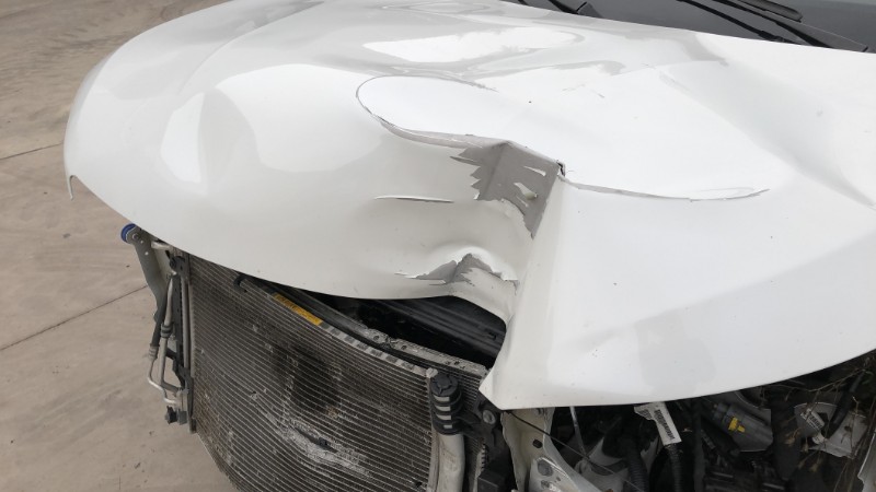 Facade autoradio pour PEUGEOT 308 2 SW PHASE 2 BREAK Facade autoradio pour PEUGEOT 308 2 SW PHASE 2 BREAK