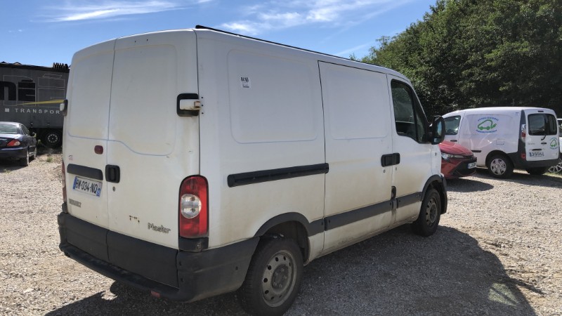 Aile avant gauche pour RENAULT MASCOTT Aile avant gauche pour RENAULT MASCOTT