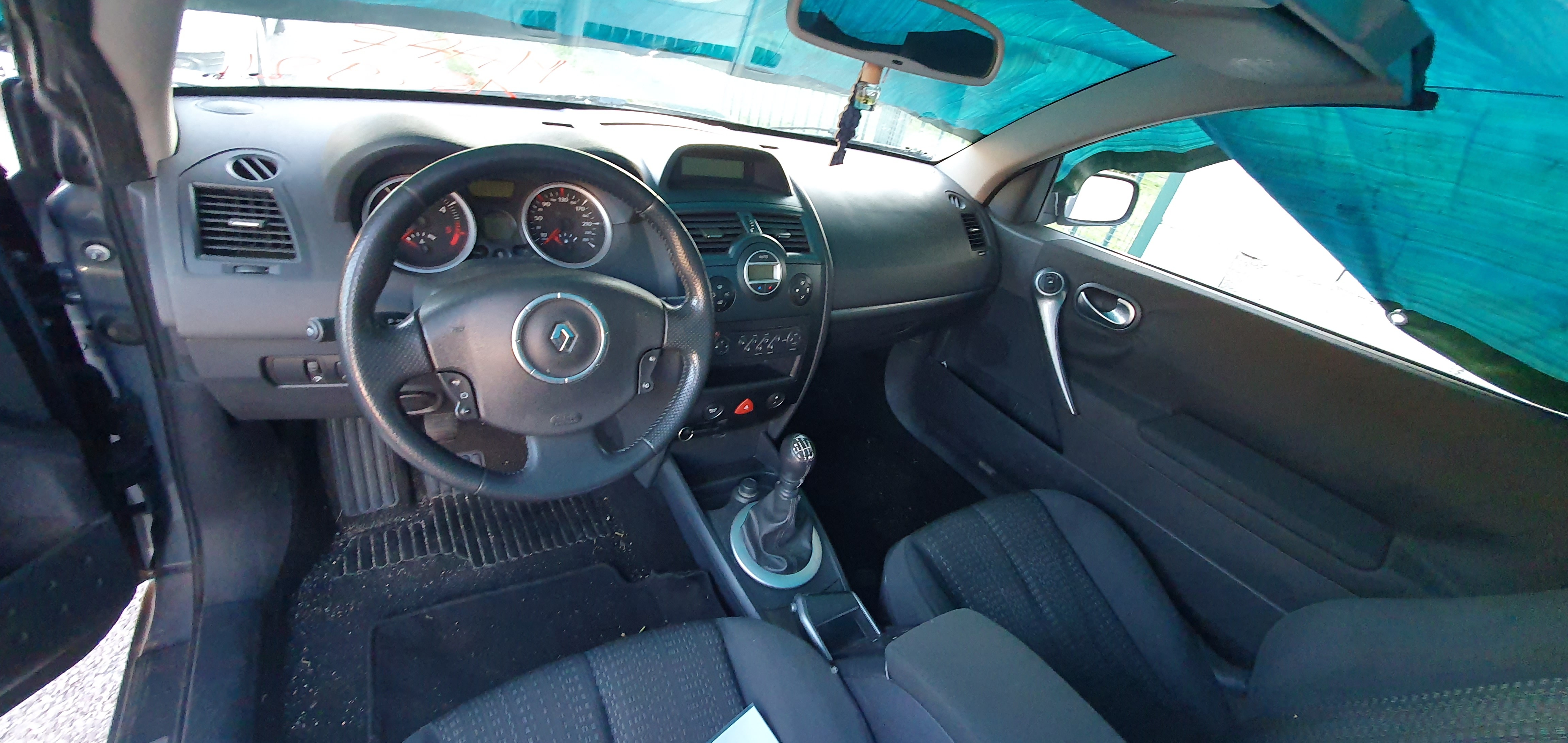 Aile avant droit pour RENAULT MEGANE 2 PHASE 2 CABRIOLET Aile avant droit pour RENAULT MEGANE 2 PHASE 2 CABRIOLET