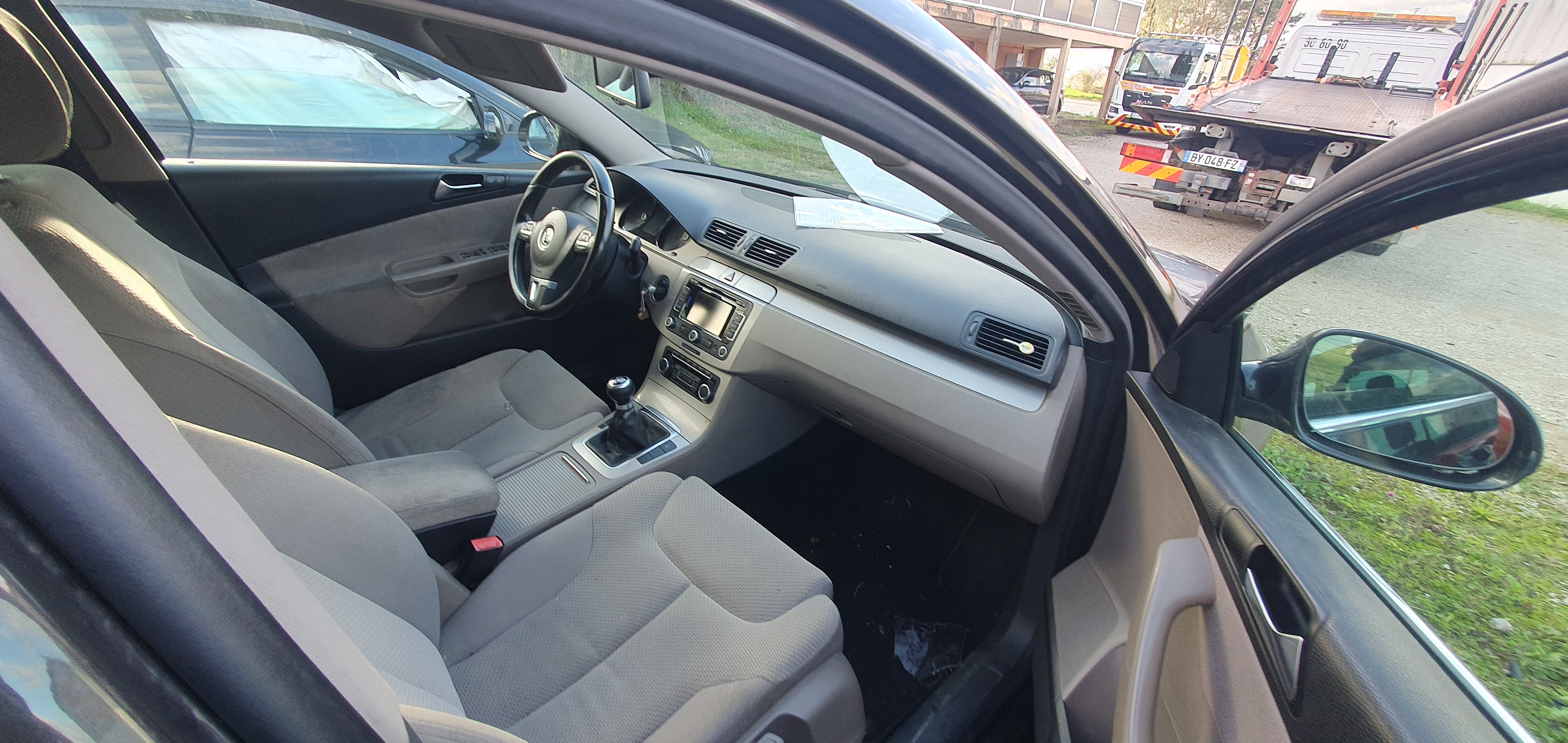 Retroviseur gauche pour VOLKSWAGEN PASSAT 5 BREAK Retroviseur gauche pour VOLKSWAGEN PASSAT 5 BREAK