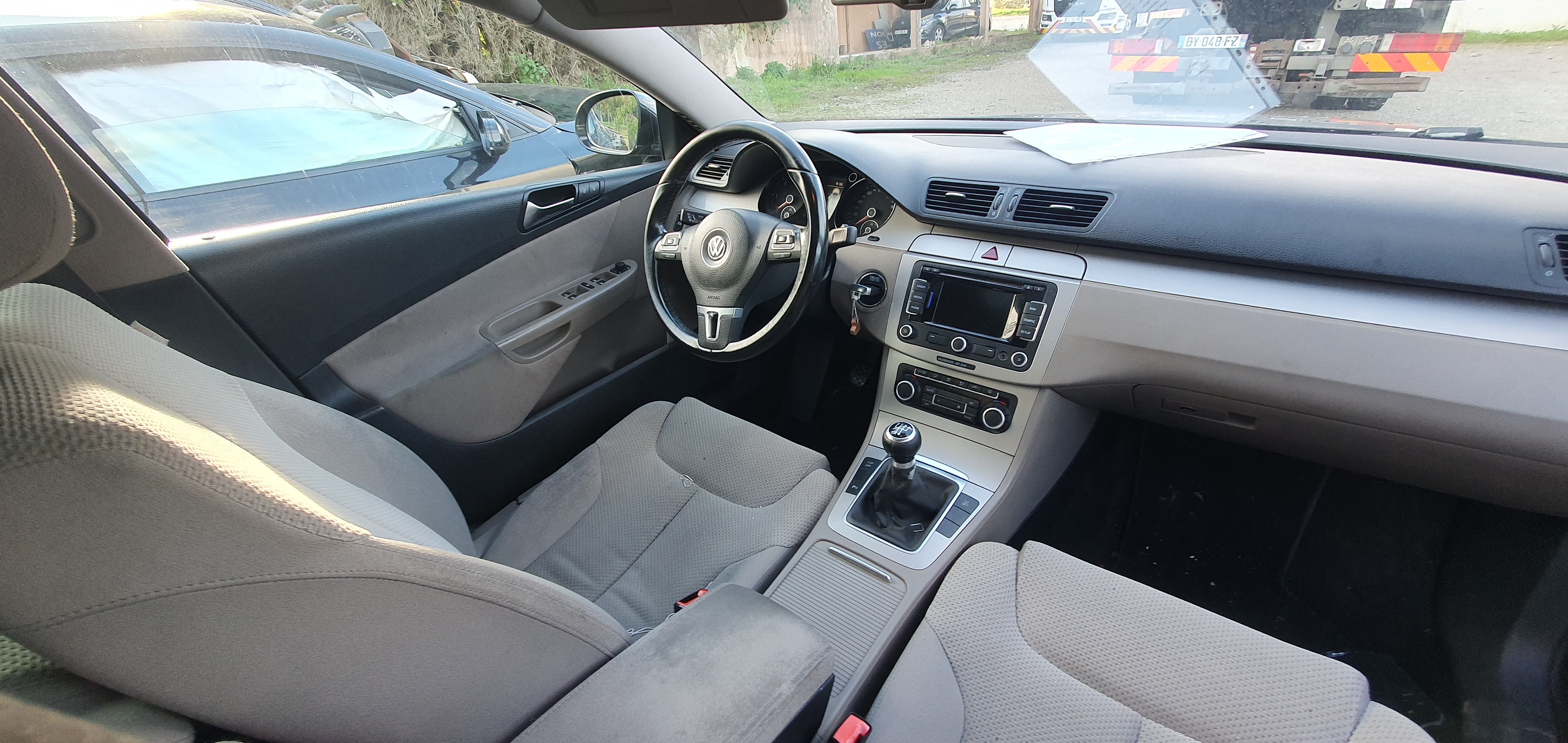 Retroviseur gauche pour VOLKSWAGEN PASSAT 5 BREAK Retroviseur gauche pour VOLKSWAGEN PASSAT 5 BREAK