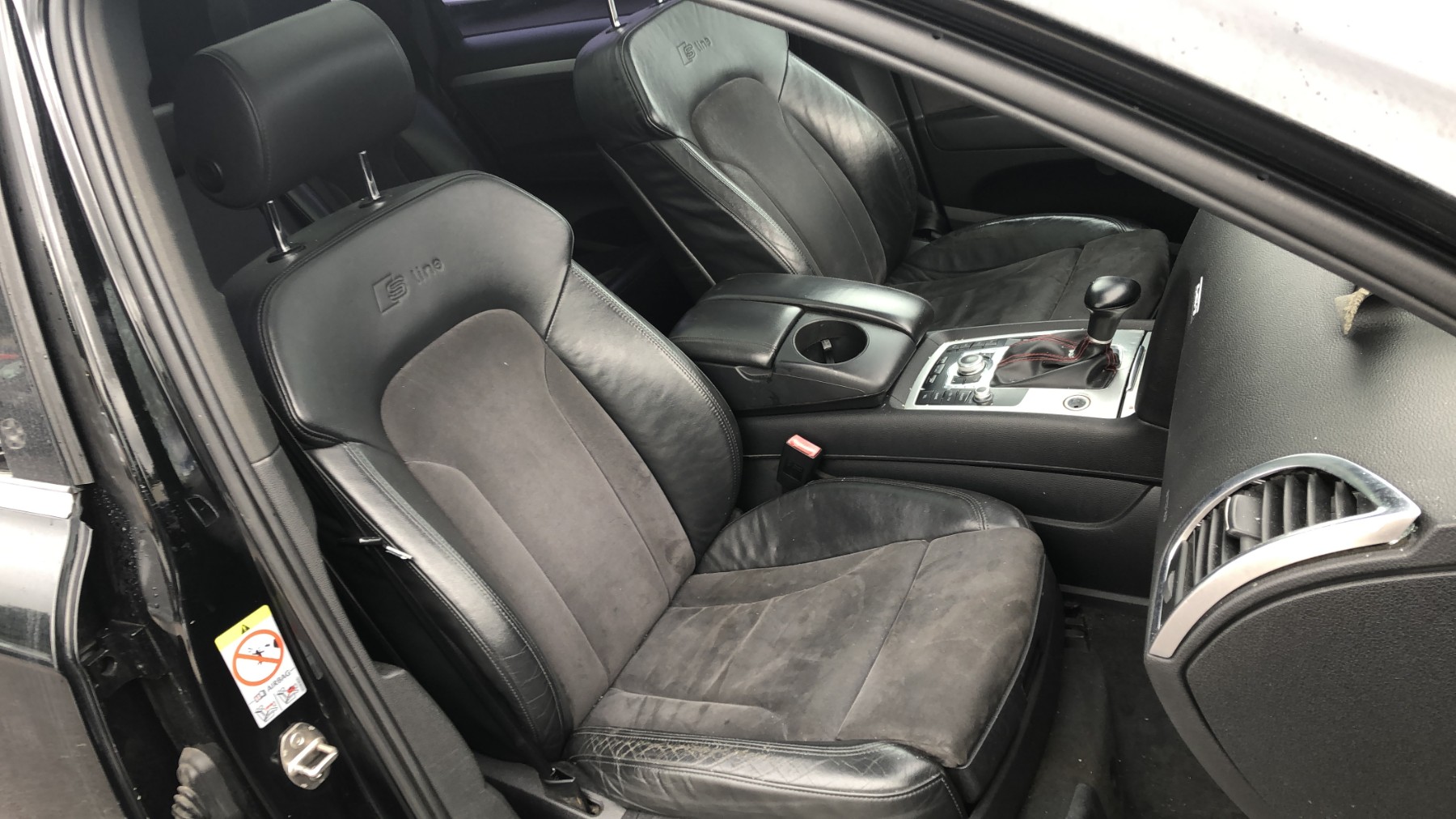 Malle/Hayon arriere pour AUDI Q7 1 PHASE 1 Malle/Hayon arriere pour AUDI Q7 1 PHASE 1