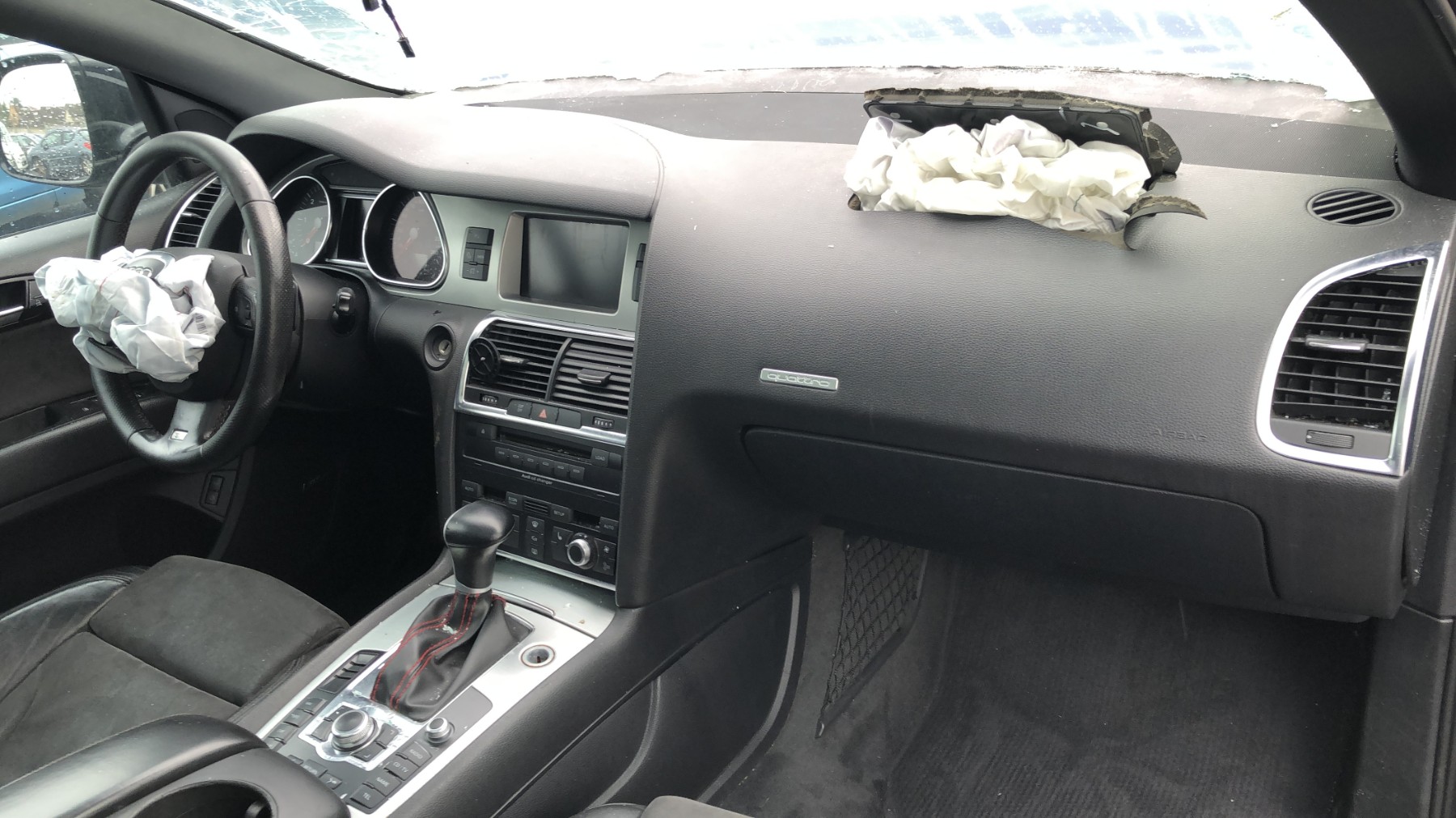 Malle/Hayon arriere pour AUDI Q7 1 PHASE 1 Malle/Hayon arriere pour AUDI Q7 1 PHASE 1