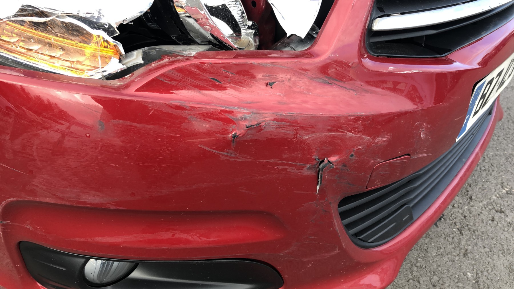 Pare boue avant gauche pour CITROEN C4 2 PHASE 1 Pare boue avant gauche pour CITROEN C4 2 PHASE 1