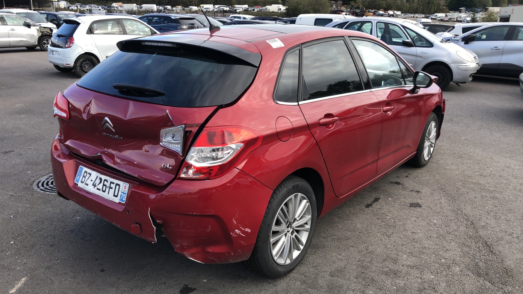 Pare boue avant gauche pour CITROEN C4 2 PHASE 1 Pare boue avant gauche pour CITROEN C4 2 PHASE 1