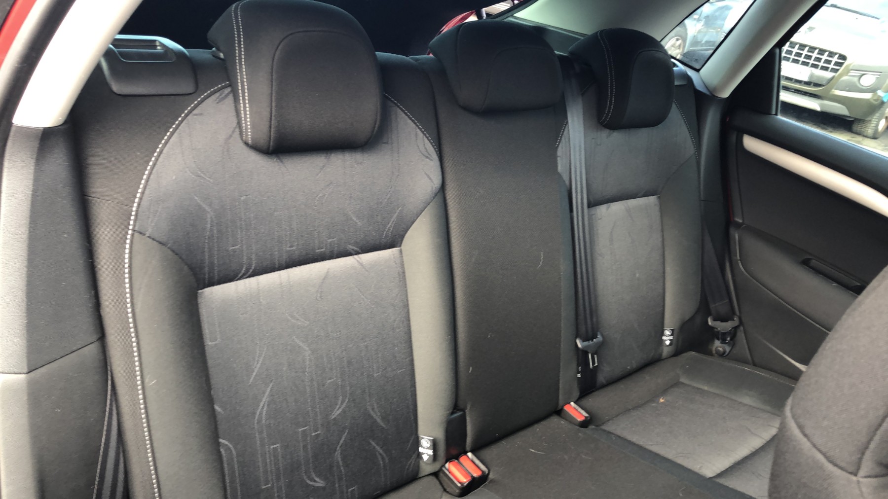 Pare boue avant gauche pour CITROEN C4 2 PHASE 1 Pare boue avant gauche pour CITROEN C4 2 PHASE 1