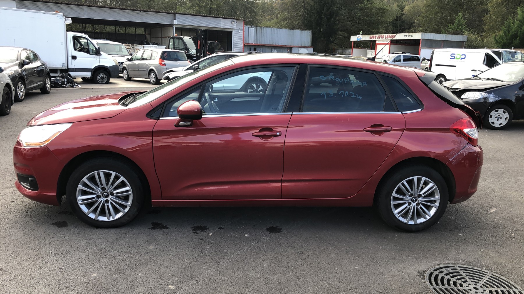 Pare boue avant gauche pour CITROEN C4 2 PHASE 1 Pare boue avant gauche pour CITROEN C4 2 PHASE 1