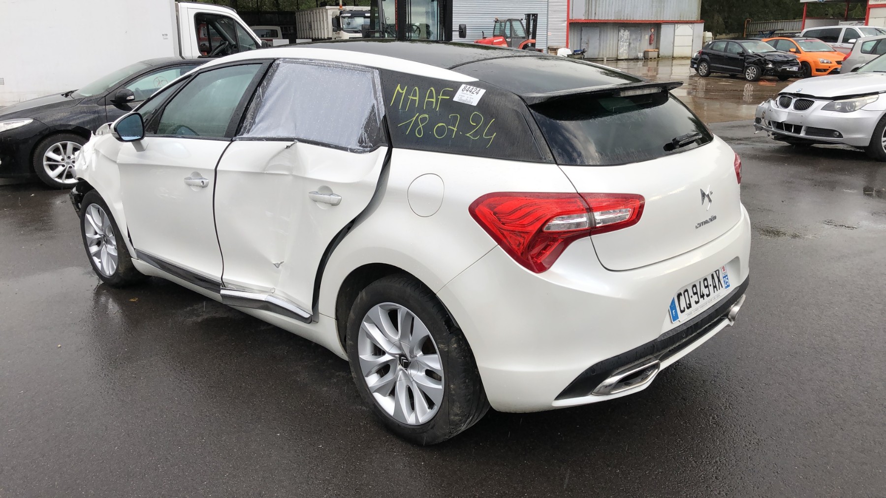 Porte avant droit pour CITROEN DS5 PHASE 1 Porte avant droit pour CITROEN DS5 PHASE 1