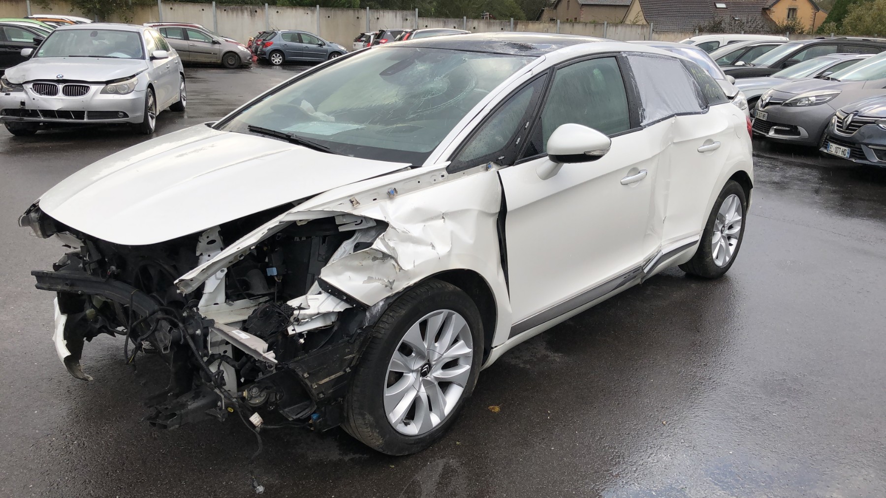 Porte avant droit pour CITROEN DS5 PHASE 1 Porte avant droit pour CITROEN DS5 PHASE 1