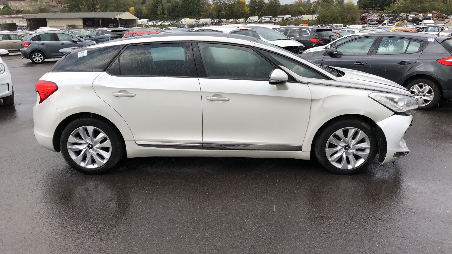 Porte avant droit pour CITROEN DS5 PHASE 1 Porte avant droit pour CITROEN DS5 PHASE 1