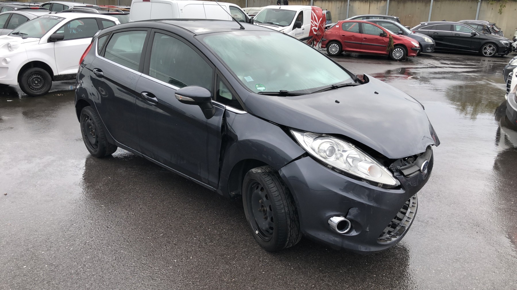 Pivot de moyeu avant gauche pour FORD FIESTA VI Pivot de moyeu avant gauche pour FORD FIESTA VI