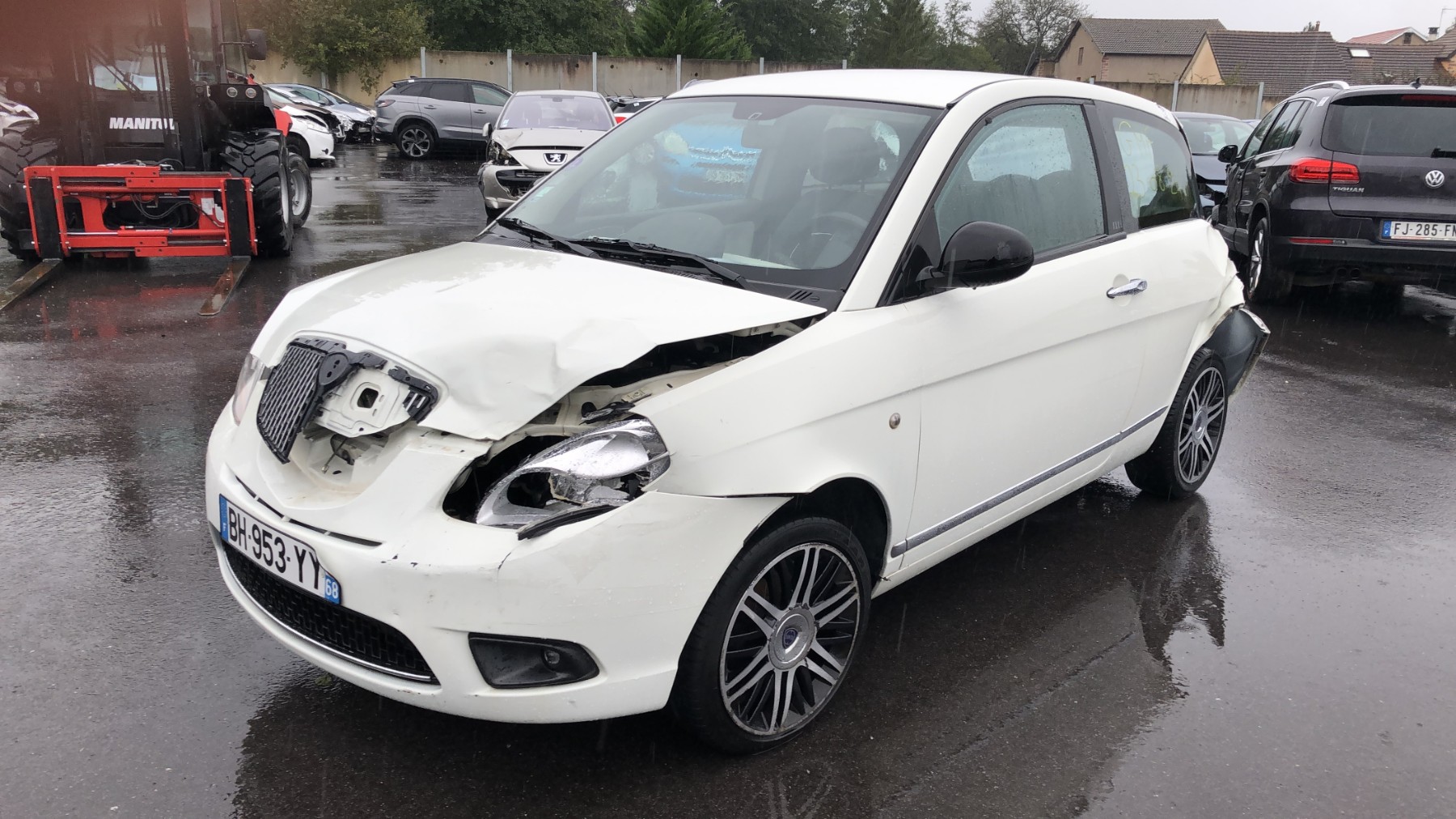 Pivot de moyeu avant gauche pour LANCIA YPSILON 4 PHASE 2 Pivot de moyeu avant gauche pour LANCIA YPSILON 4 PHASE 2